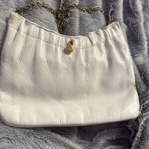 Chic White Leather Shoulder Bag with Gold Chain